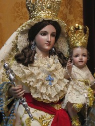 Virgen-de-Luna.-Pozoblanco-Cordoba.-Despues-de-la-restauracion.-Autor-Talleres-valencianos-Francisco-Pablo_3