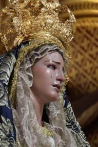 Maria-Inmaculada-Reina-de-los-Angeles.-Guardia-Real-Madrid.-Bendicion-29-05-22.-Fotos-Jose-Ojeda01